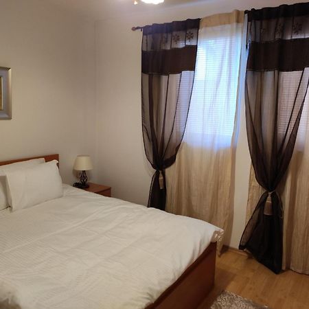 Neviasta Apartment สโมลยัน ภายนอก รูปภาพ