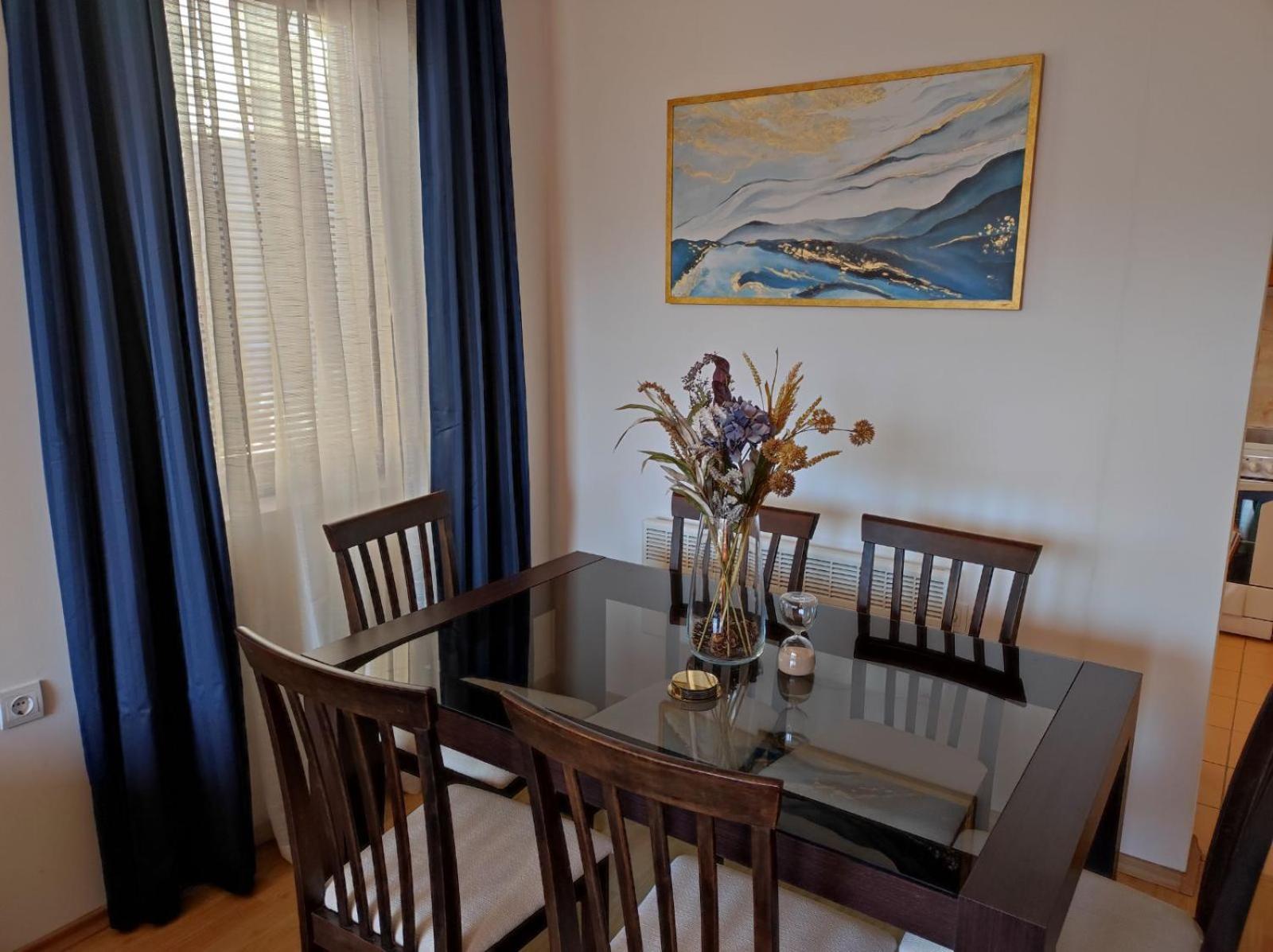 Neviasta Apartment สโมลยัน ภายนอก รูปภาพ