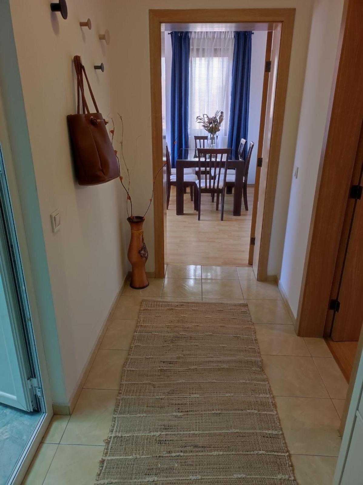 Neviasta Apartment สโมลยัน ภายนอก รูปภาพ